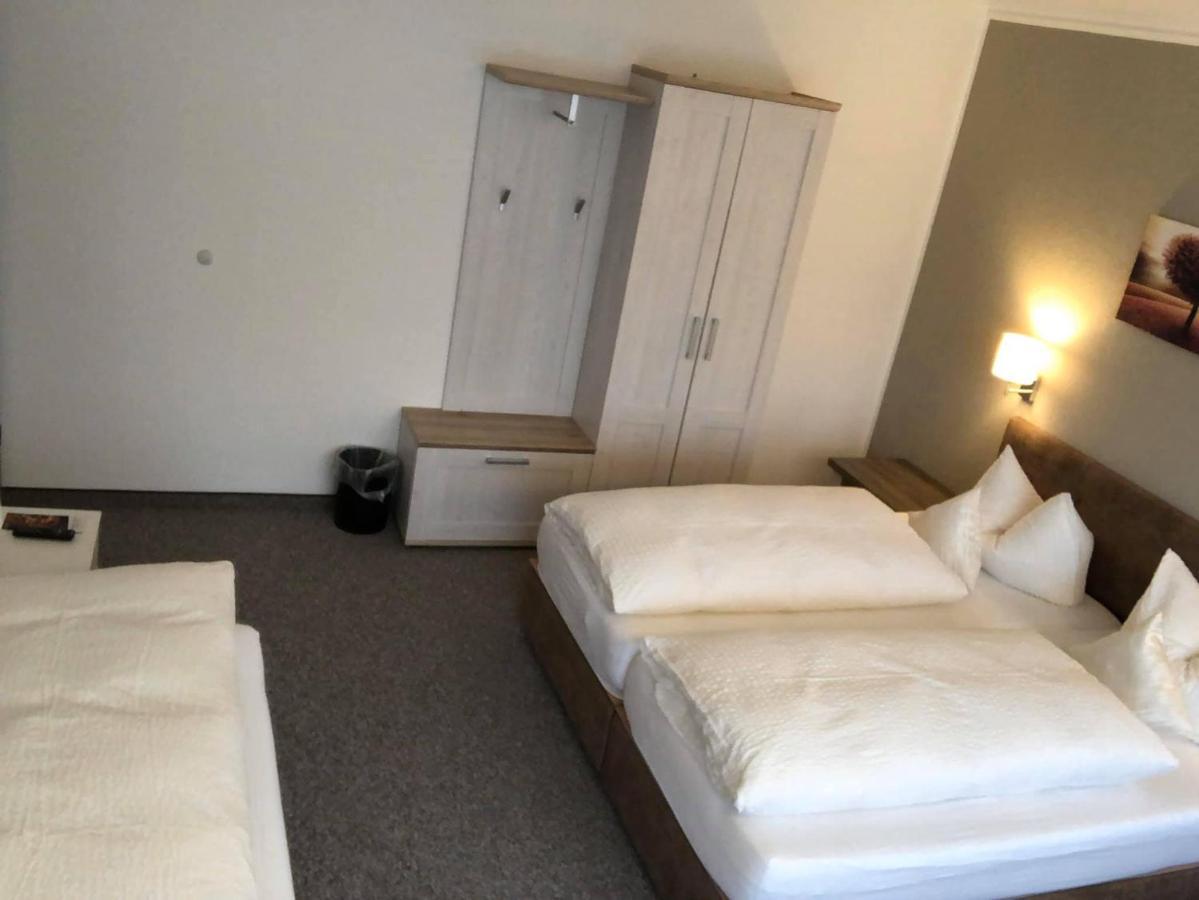 Sevda'S Hotel Garni Weinforth ヴィリンゲン エクステリア 写真