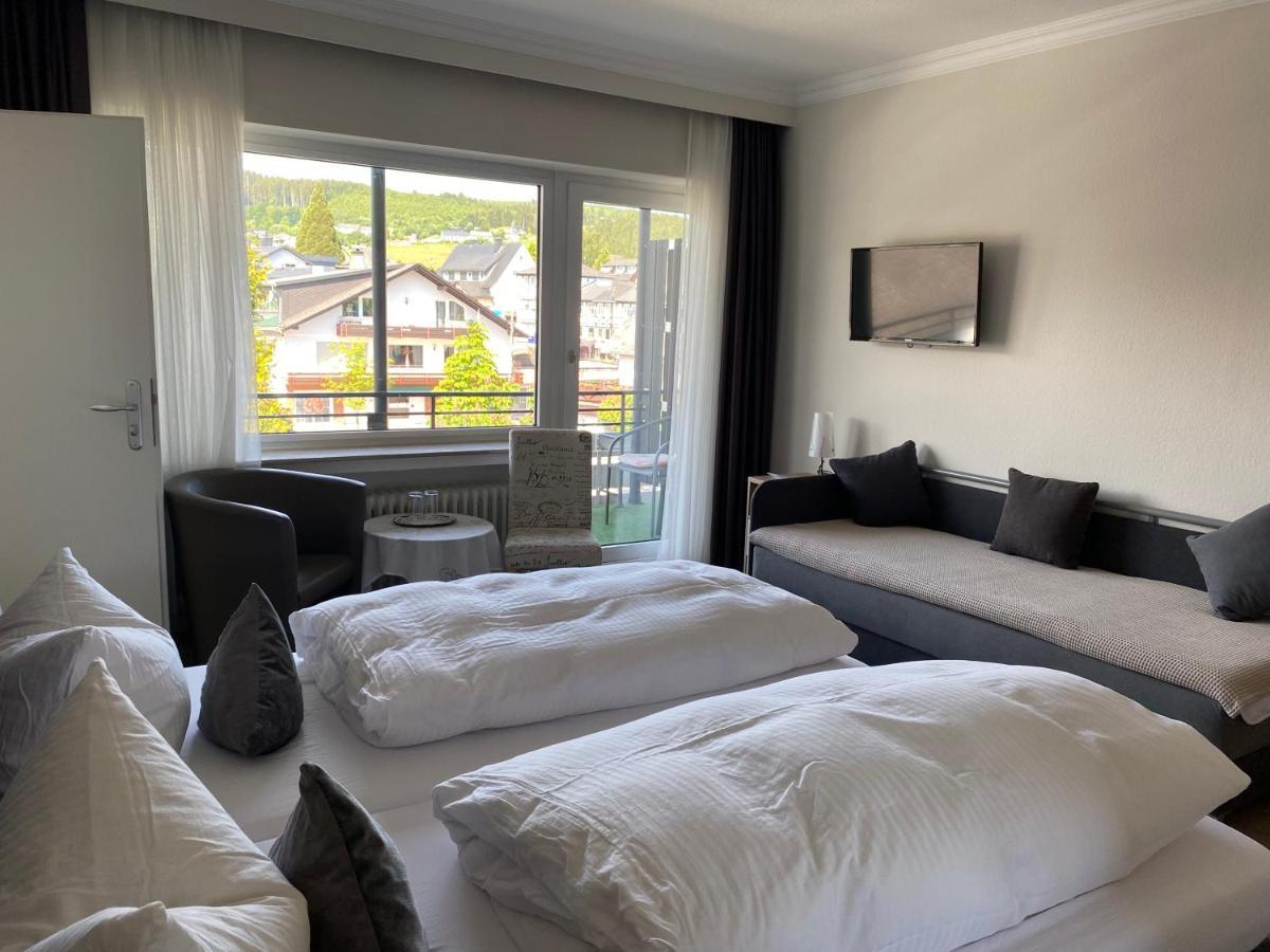 Sevda'S Hotel Garni Weinforth ヴィリンゲン エクステリア 写真