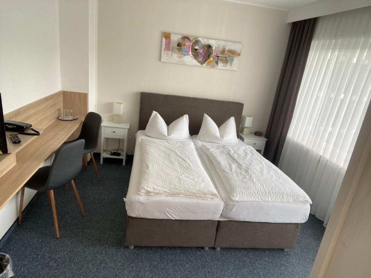 Sevda'S Hotel Garni Weinforth ヴィリンゲン エクステリア 写真