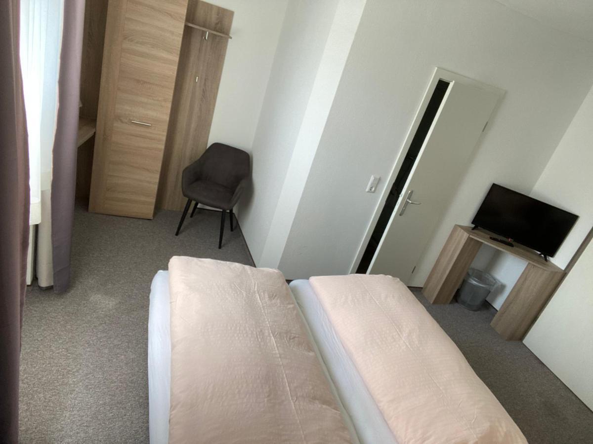 Sevda'S Hotel Garni Weinforth ヴィリンゲン エクステリア 写真