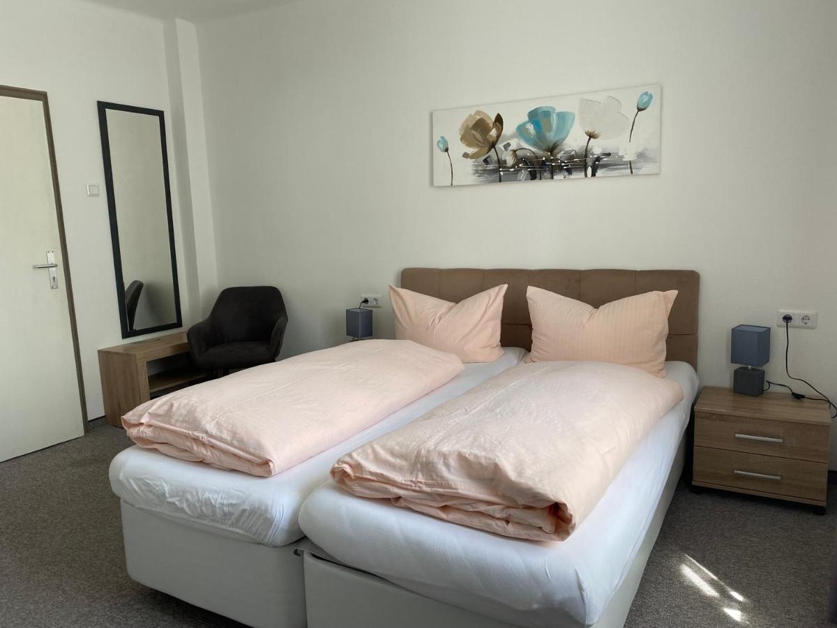 Sevda'S Hotel Garni Weinforth ヴィリンゲン エクステリア 写真