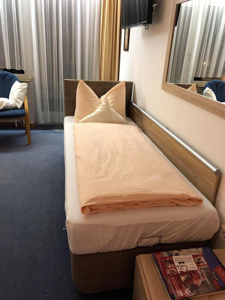 Sevda'S Hotel Garni Weinforth ヴィリンゲン エクステリア 写真